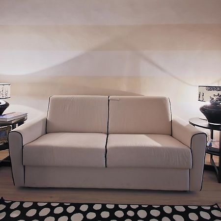 Apartments Florence Borgo Dei Greci Стая снимка